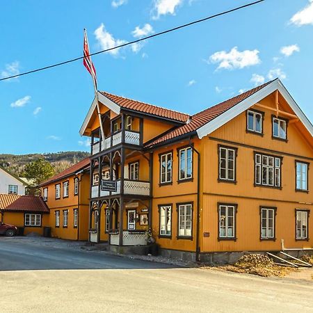 Fyresdal Gjestehus Moland ภายนอก รูปภาพ